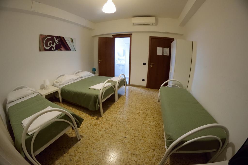 Hotel Fidene Rome Bagian luar foto