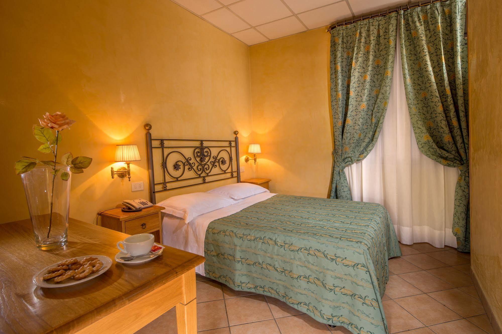 Hotel Fidene Rome Bagian luar foto