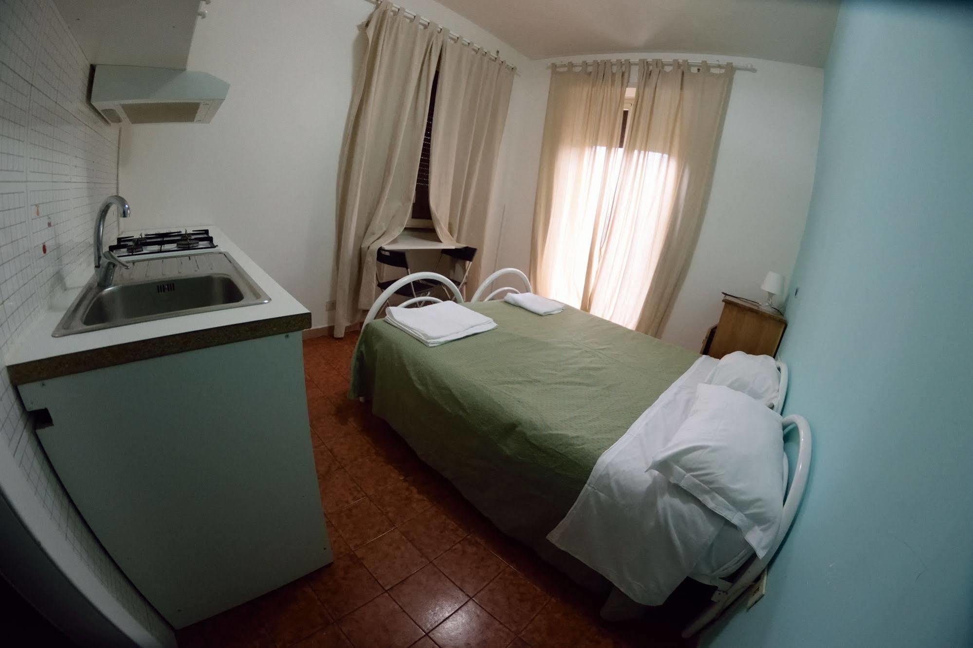 Hotel Fidene Rome Bagian luar foto